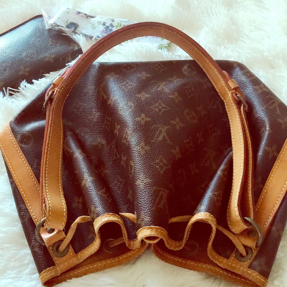Authentic Louis Vuitton Noe
